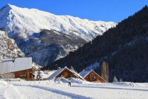Chalet Le Mélézin hameau des Chazals Nevache Hautes Alpes